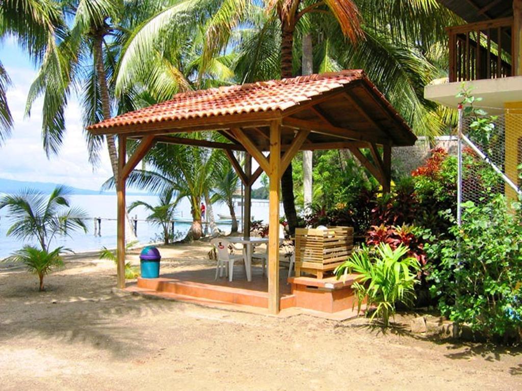 Mariscos Denny'S Beach Resort Hotel מראה חיצוני תמונה